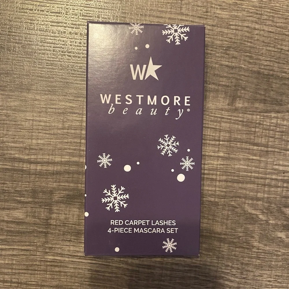 NEW - Westmore Beauty 4-piece RED CARPET LASHES MASCARA SET. BLACK